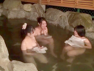 Japanese Girls' Naked Bodies in Public Onsen Bring Sneaky Peeping Tom to XXX Thrills